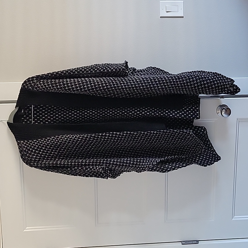 Mossimo Shawl